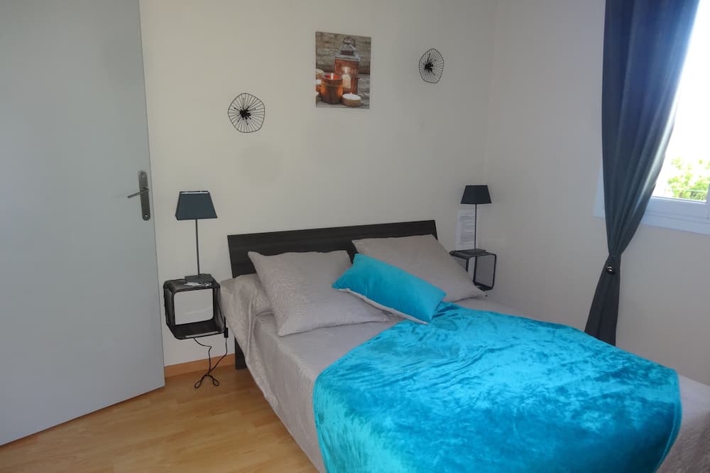 Photo of Bedroom in Aubiet