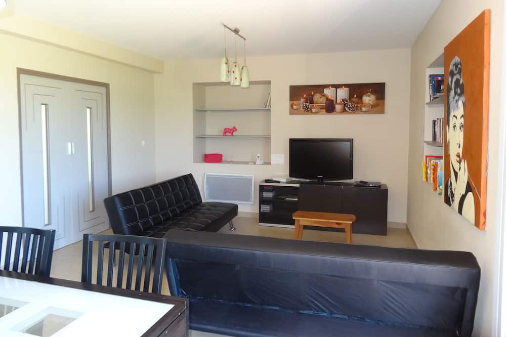 Photo of Livingroom in Aubiet