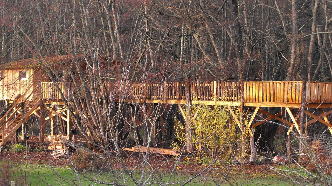 Photo of Outdoor in Allons