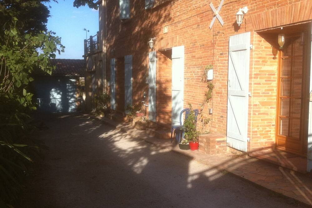 Photo of Outdoor in Labastide-Beauvoir