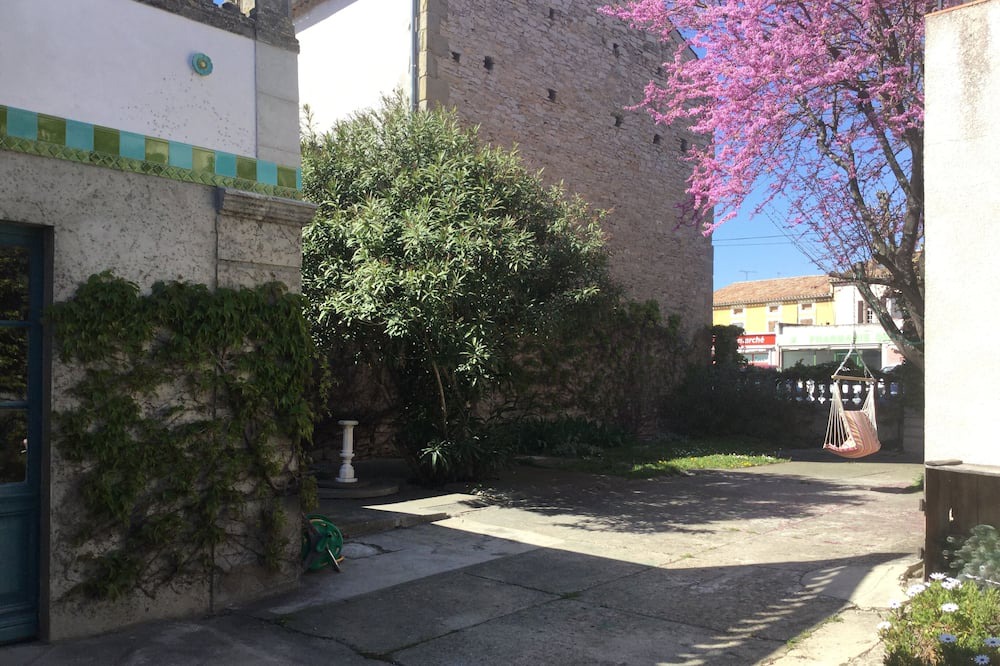 Photo of Outdoor in Bram