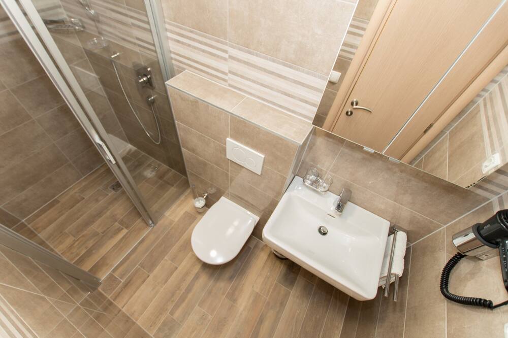 Photo of Bathroom in Ratac