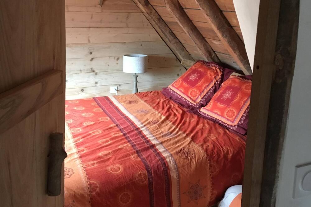Photo of Bedroom in Beaudean
