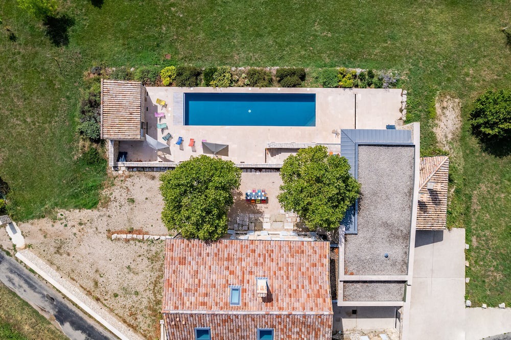 Photo of Outdoor in Crupies