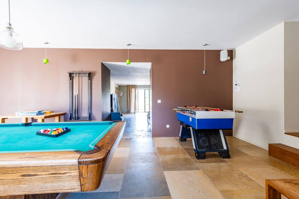 Photo of Others in Crupies