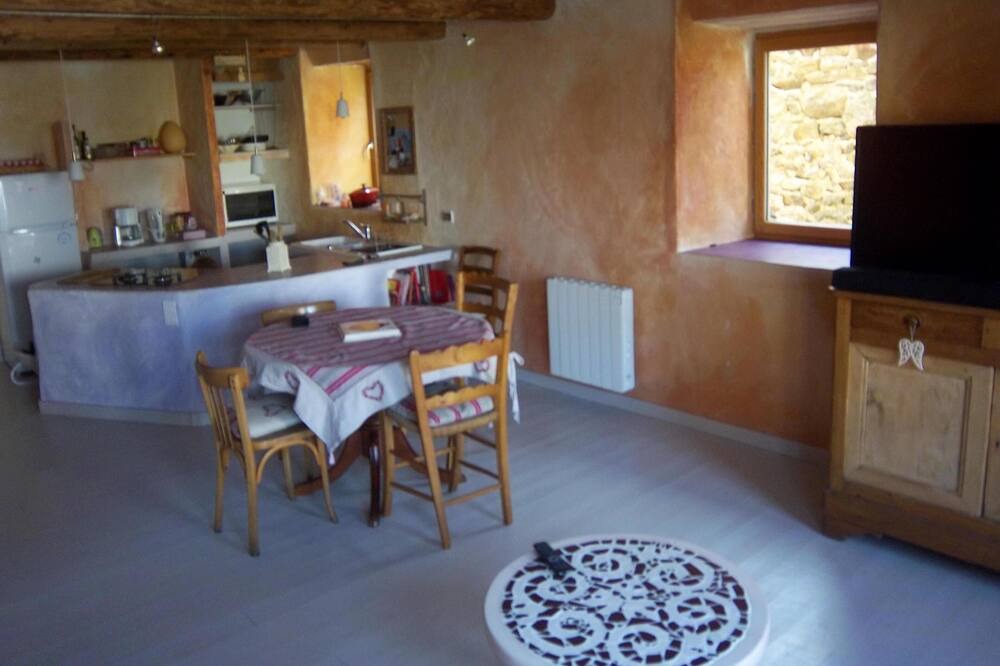 Photo of Livingroom in Champagnac-le-Vieux