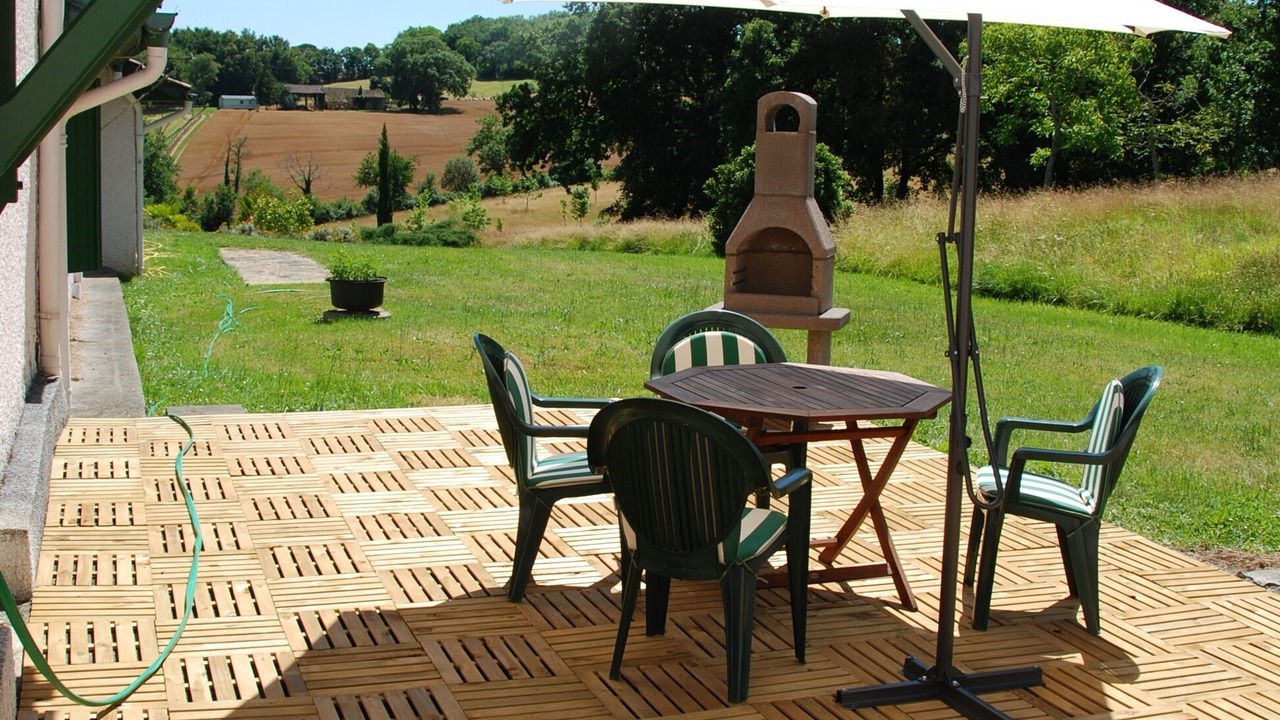 Photo of Outdoor in Aignan