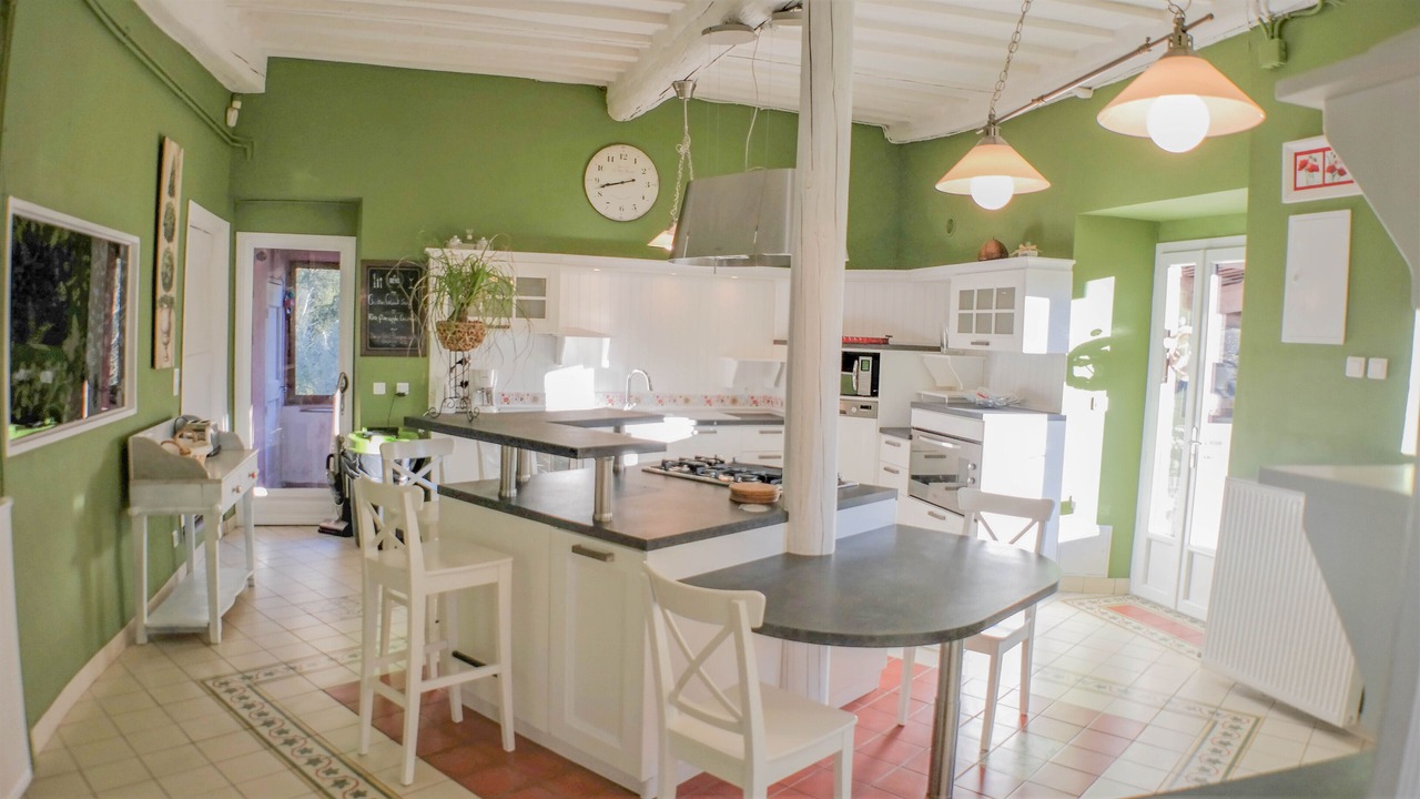 Photo of Kitchen in La Cadiere-et-Cambo