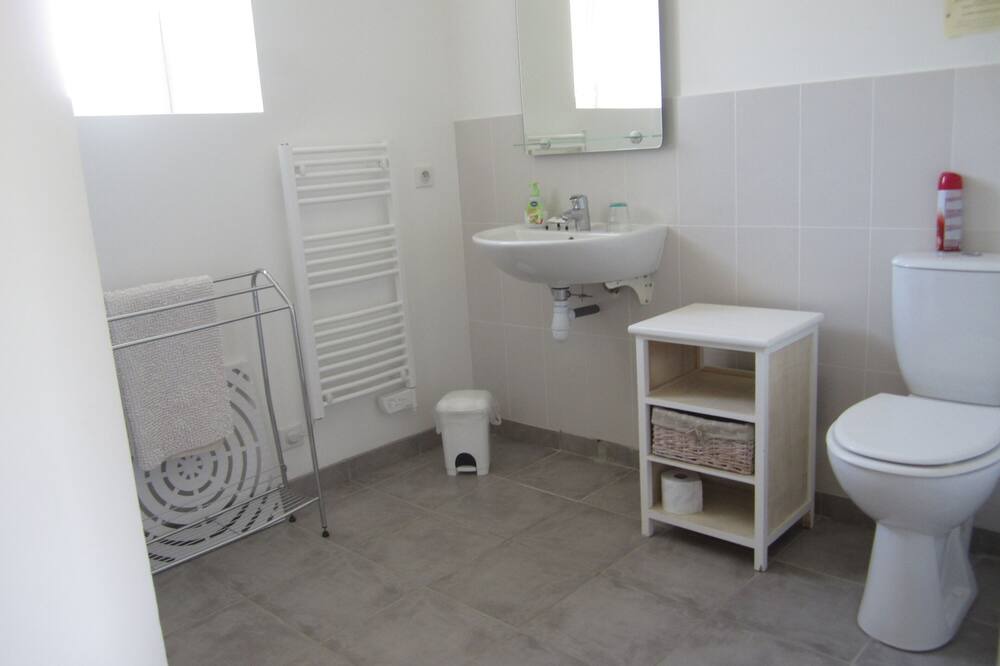 Photo of Bathroom in Vicq-sur-Nahon