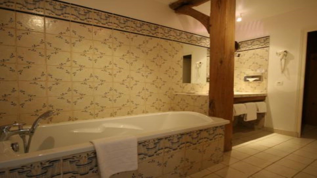 Photo of Bathroom in Les Riceys