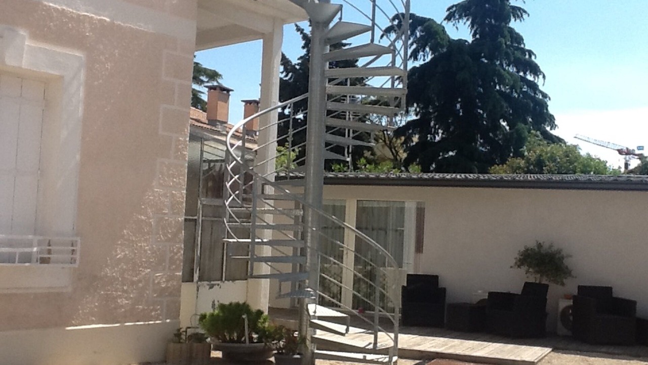 Photo of Outdoor in Aiguerelles