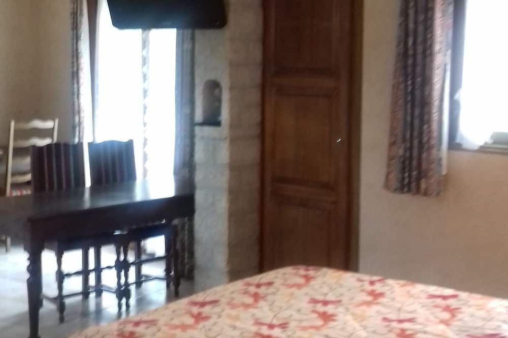 Photo of Bedroom in Chelles