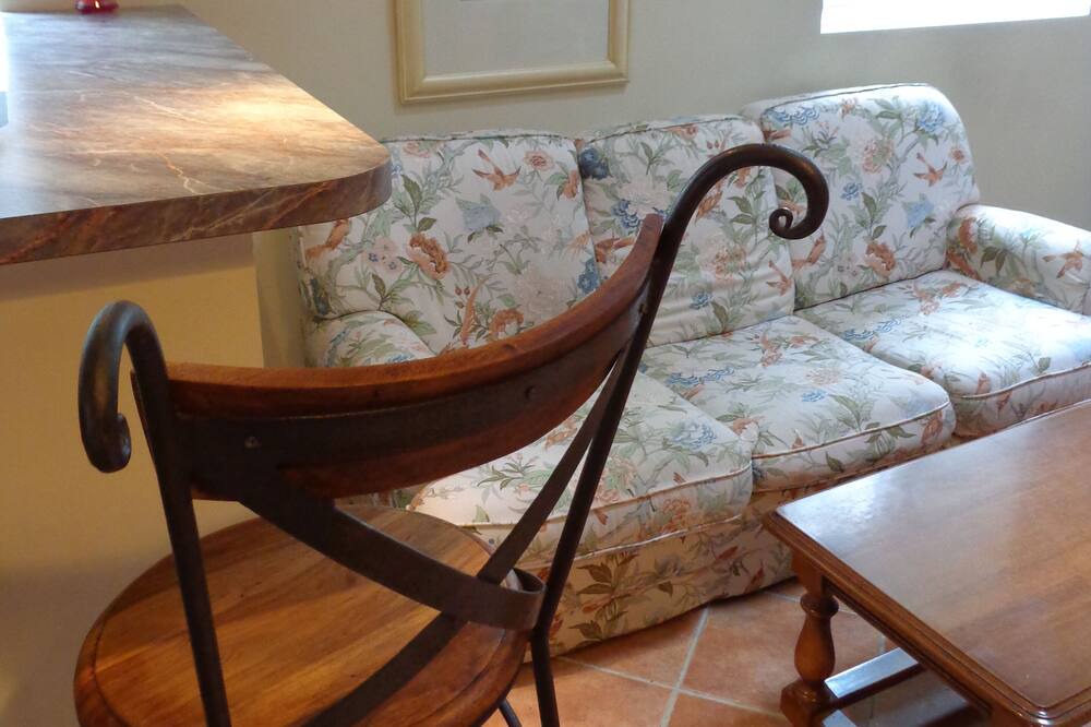 Photo of Livingroom in Combourg
