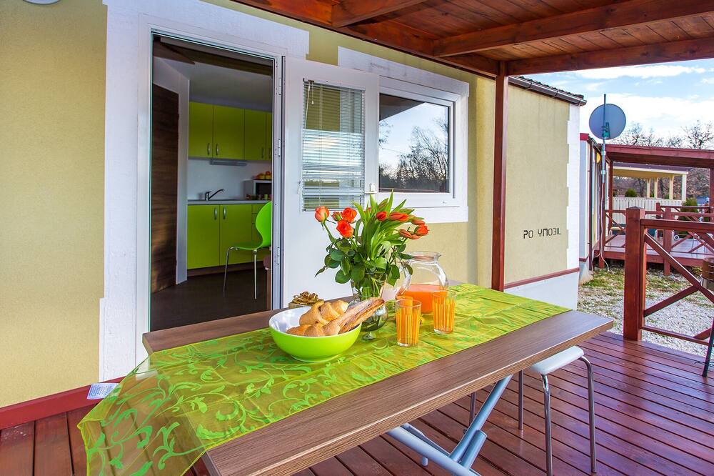 Photo of Patio Balcony in Zelena