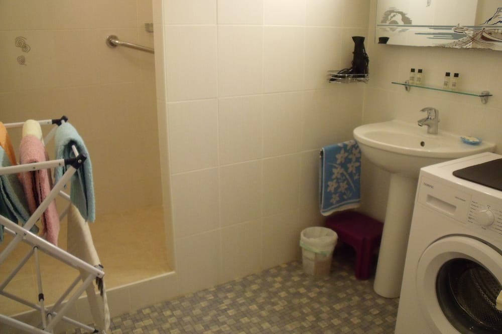 Photo of Bathroom in Blondefontaine