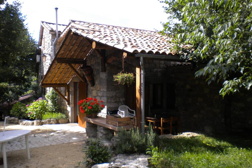 Photo of Others in Casteljau