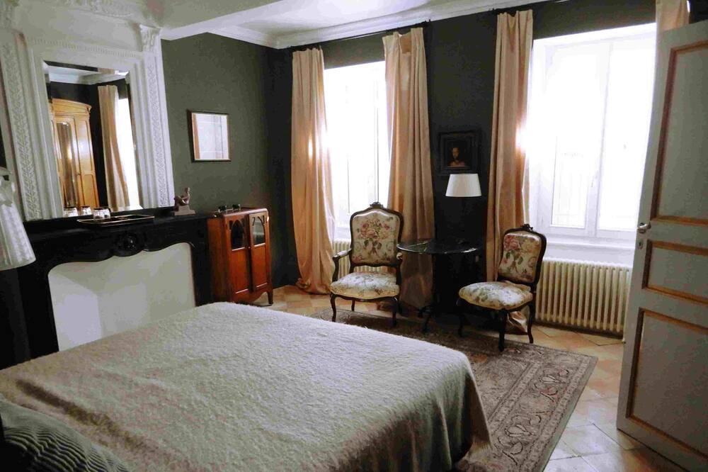 Photo of Bedroom in Soupex