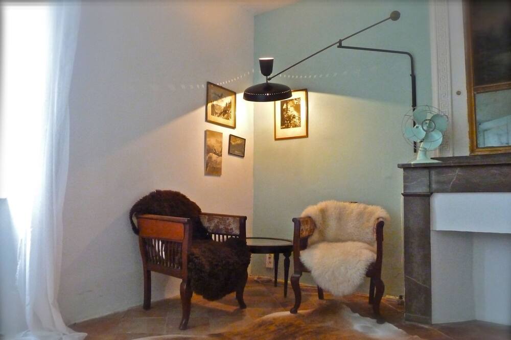 Photo of Livingroom in Soupex