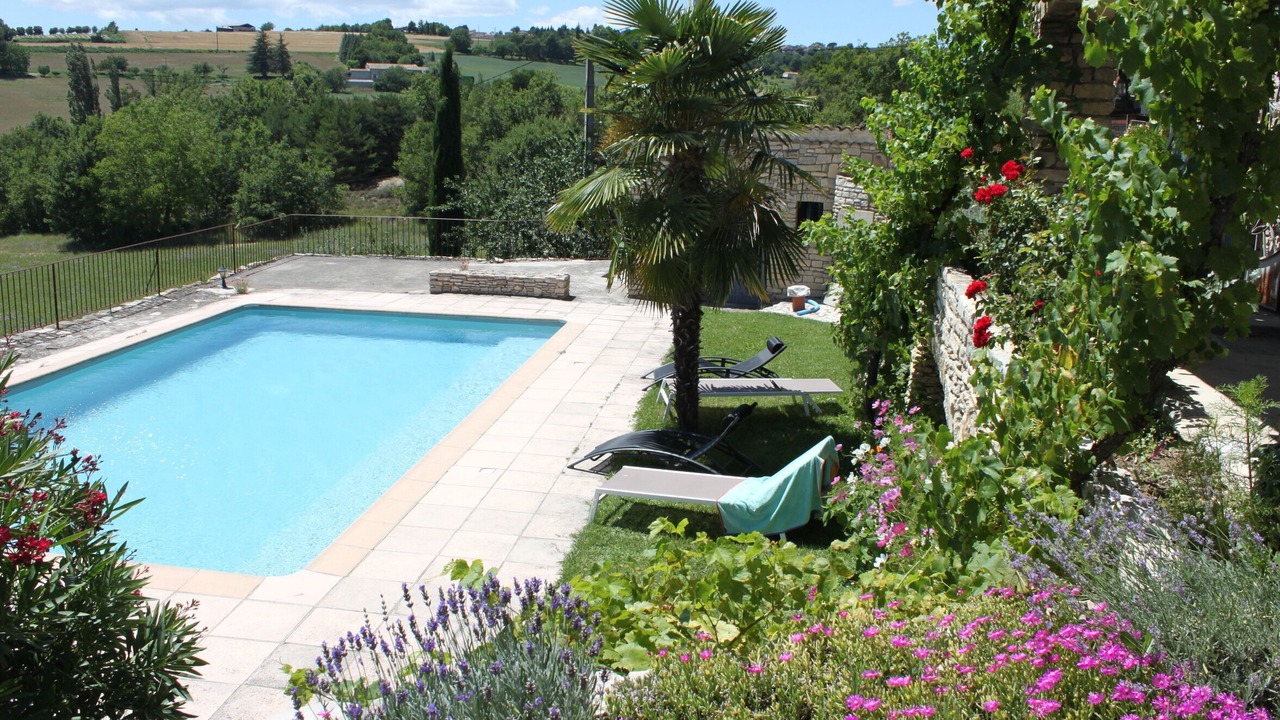 Photo of Outdoor in Pierrerue