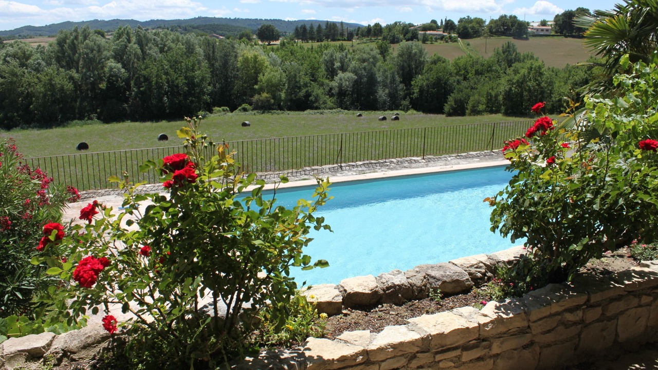 Photo of Outdoor in Pierrerue