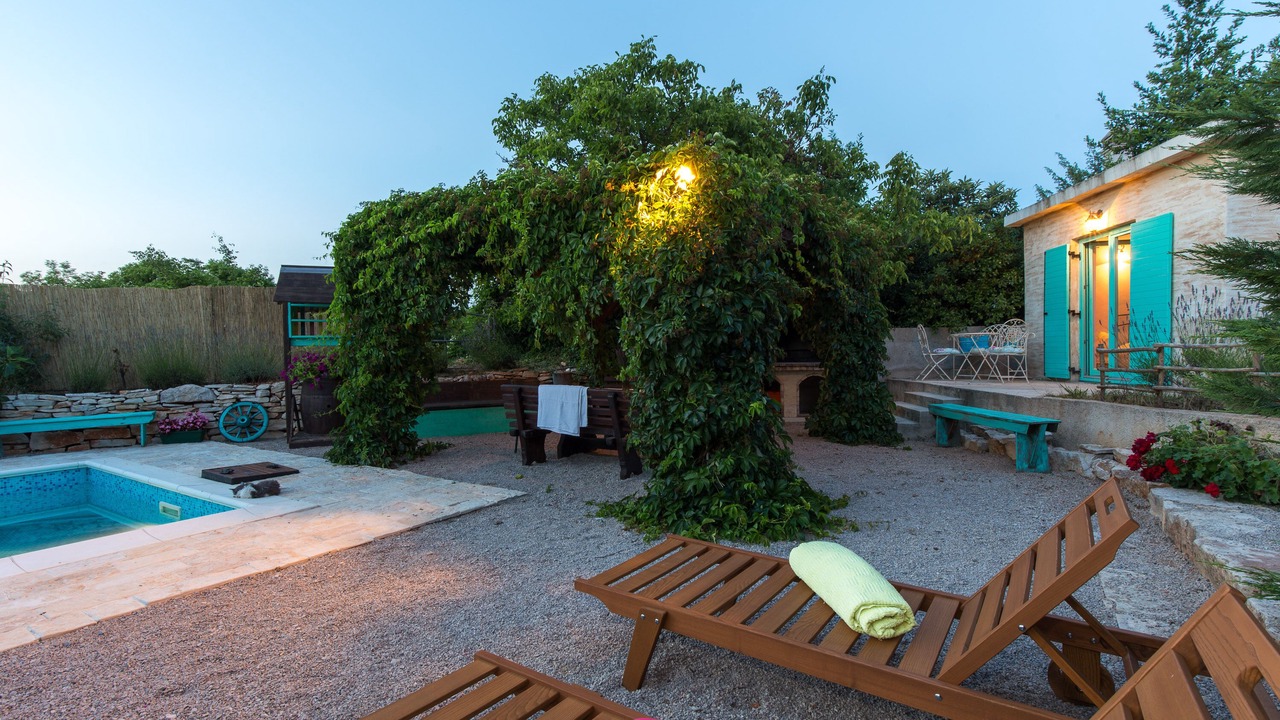 Photo of Outdoor in Rasopasno
