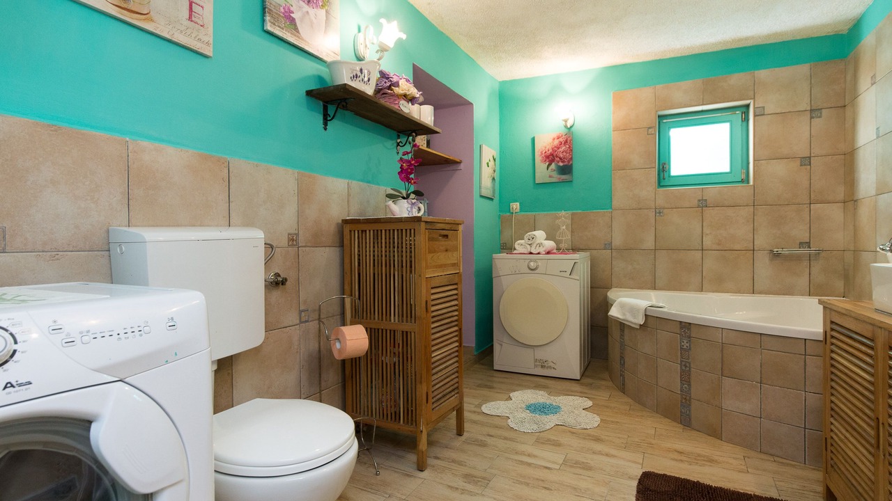Photo of Others in Rasopasno