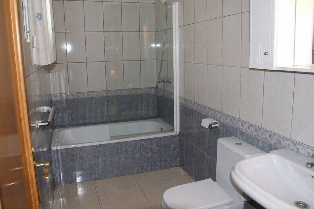 Photo of Bathroom in Costa del Zefir