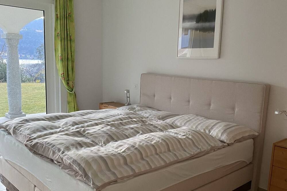 Photo of Bedroom in Morcote
