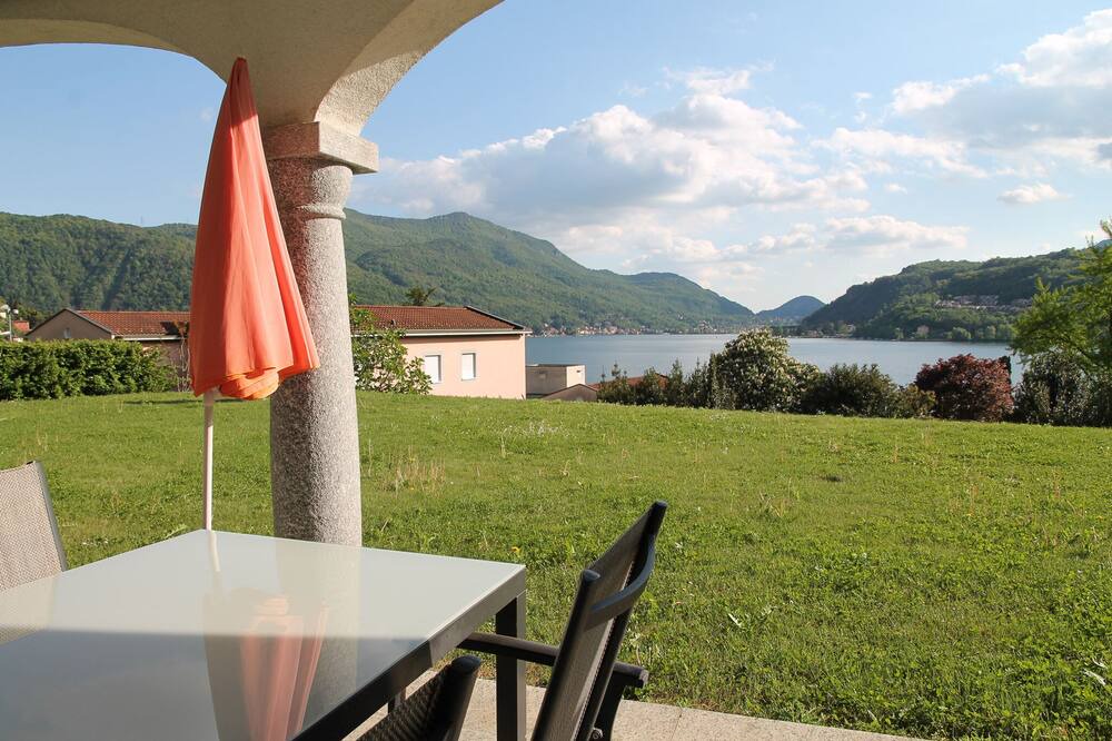 Photo of Patio Balcony in Morcote