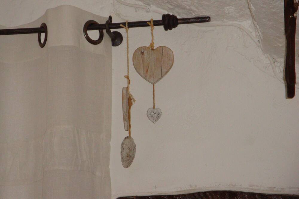Photo of Bedroom in Saint-Andre-de-Roquepertuis