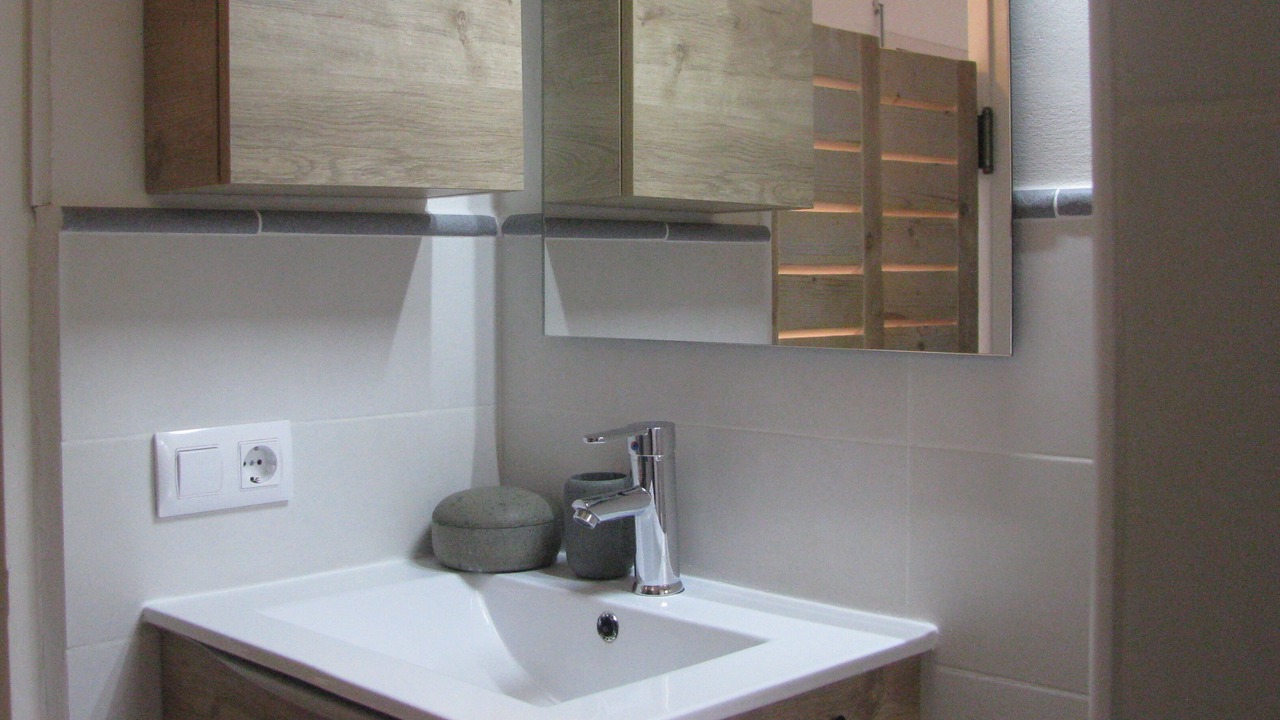 Photo of Bathroom in Lliber
