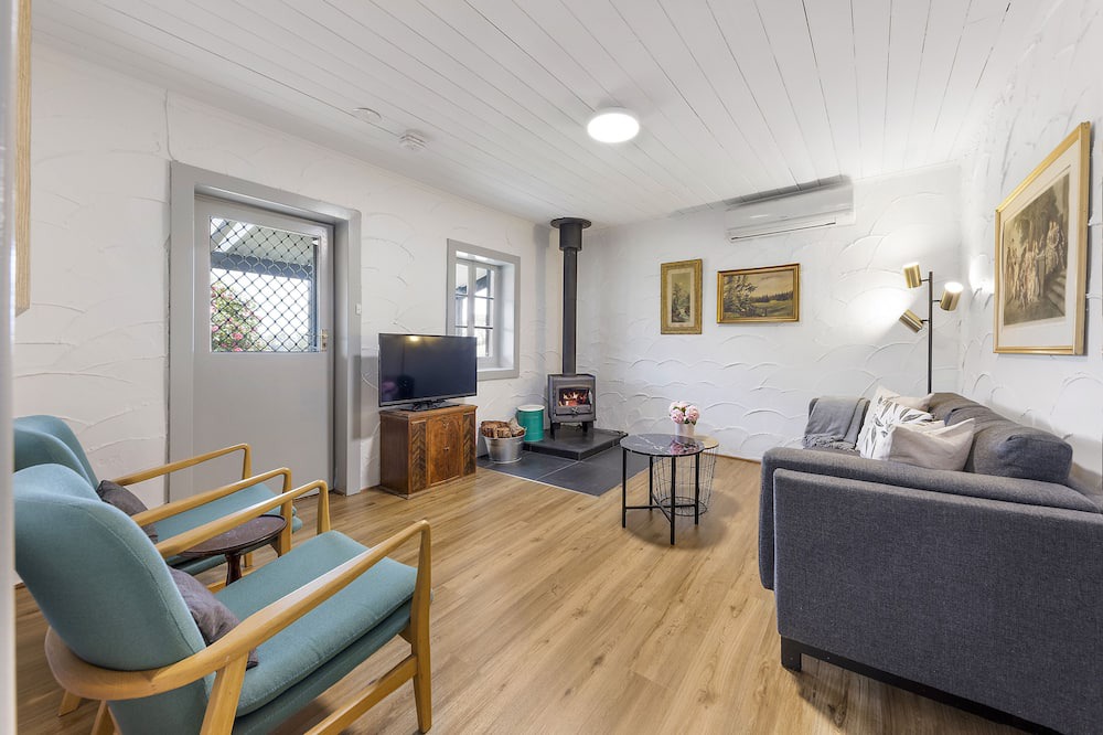 Photo of Bedroom in Summertown