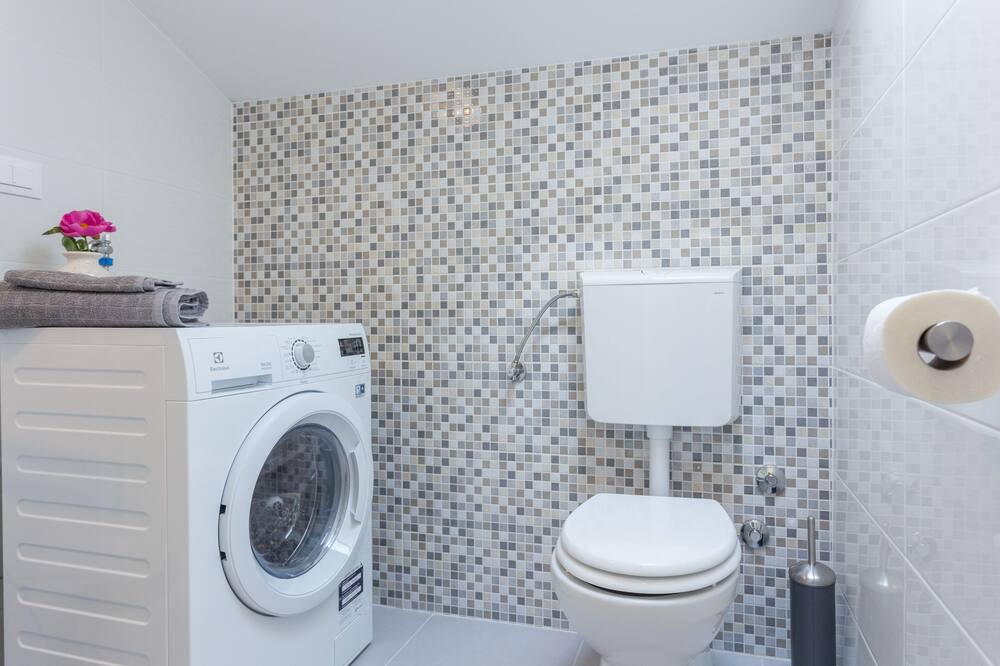 Photo of Bathroom in Komolac