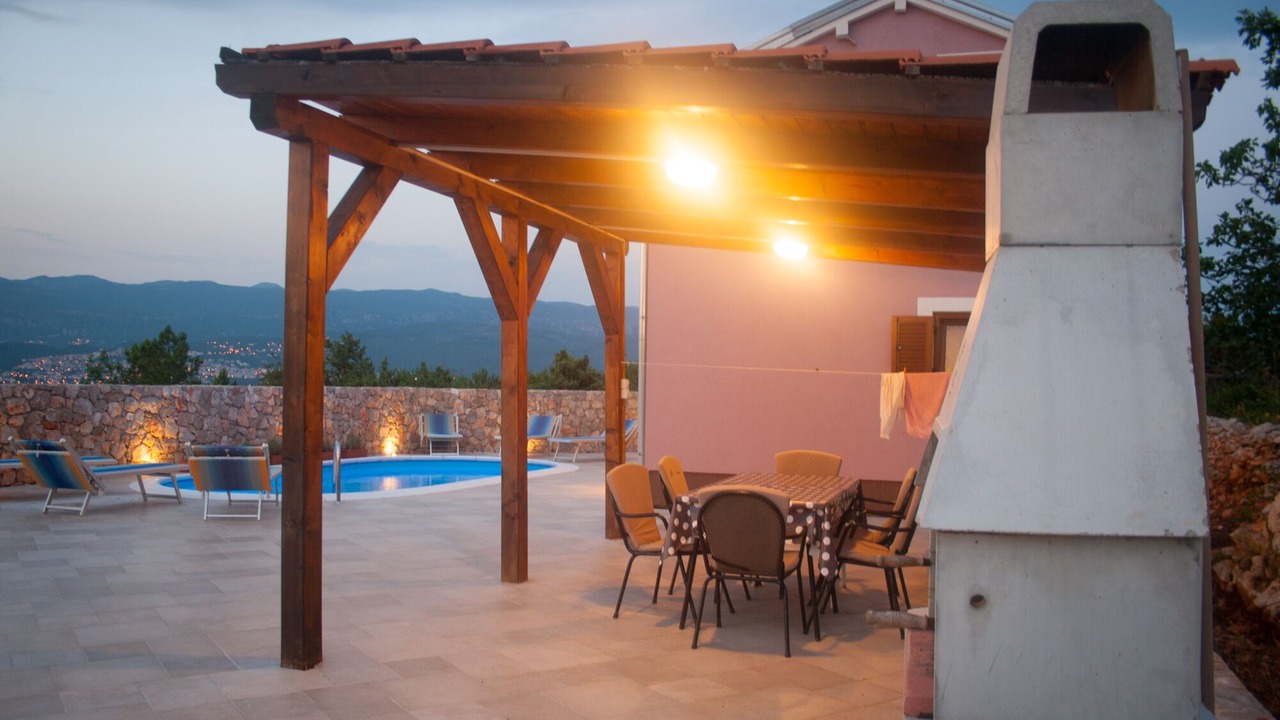 Photo of Outdoor in Silo