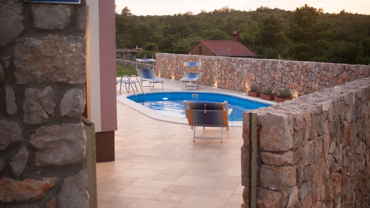 Photo of Outdoor in Silo