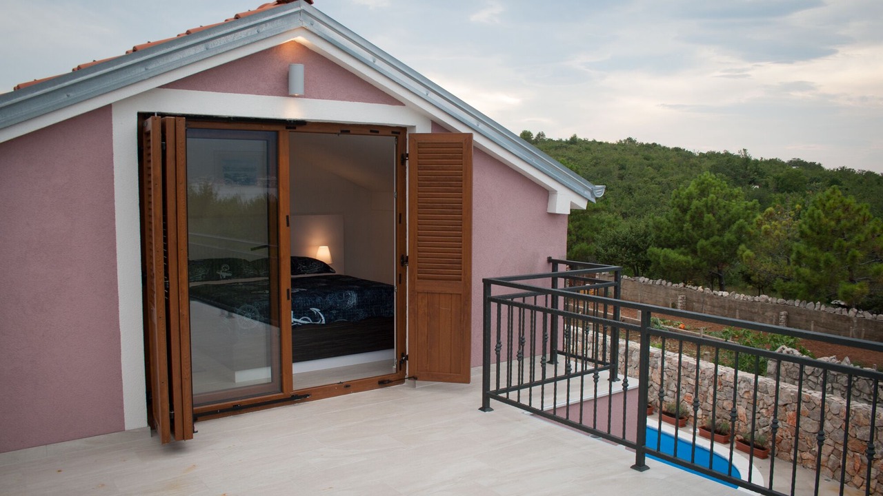 Photo of Outdoor in Silo