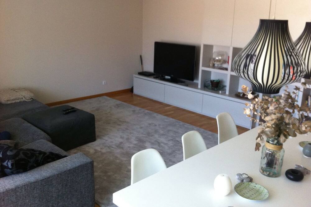 Photo of Livingroom in Egues