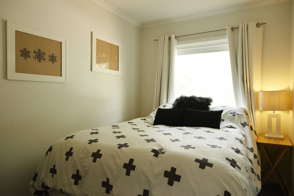 Photo of Bedroom in Falls Creek