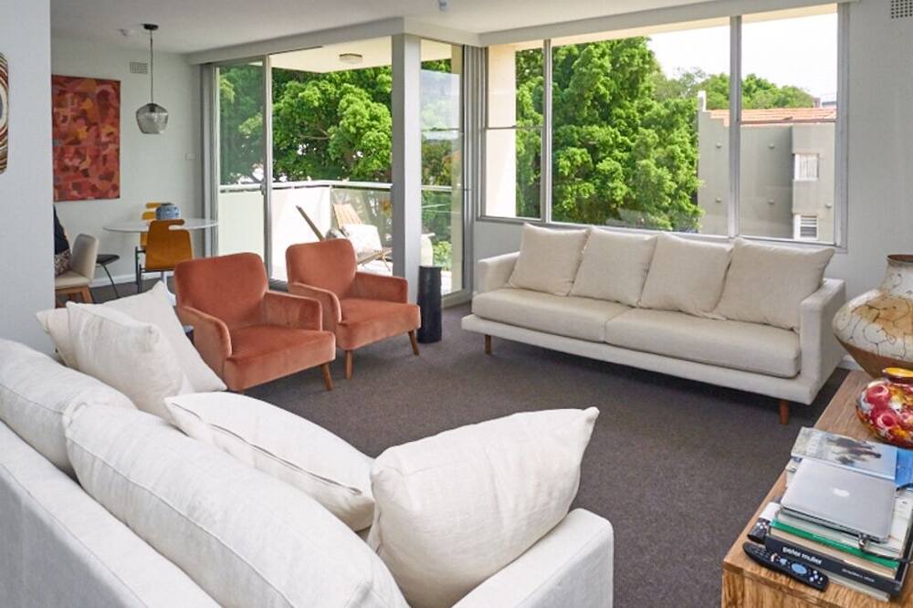 Photo of Others in Darling Point