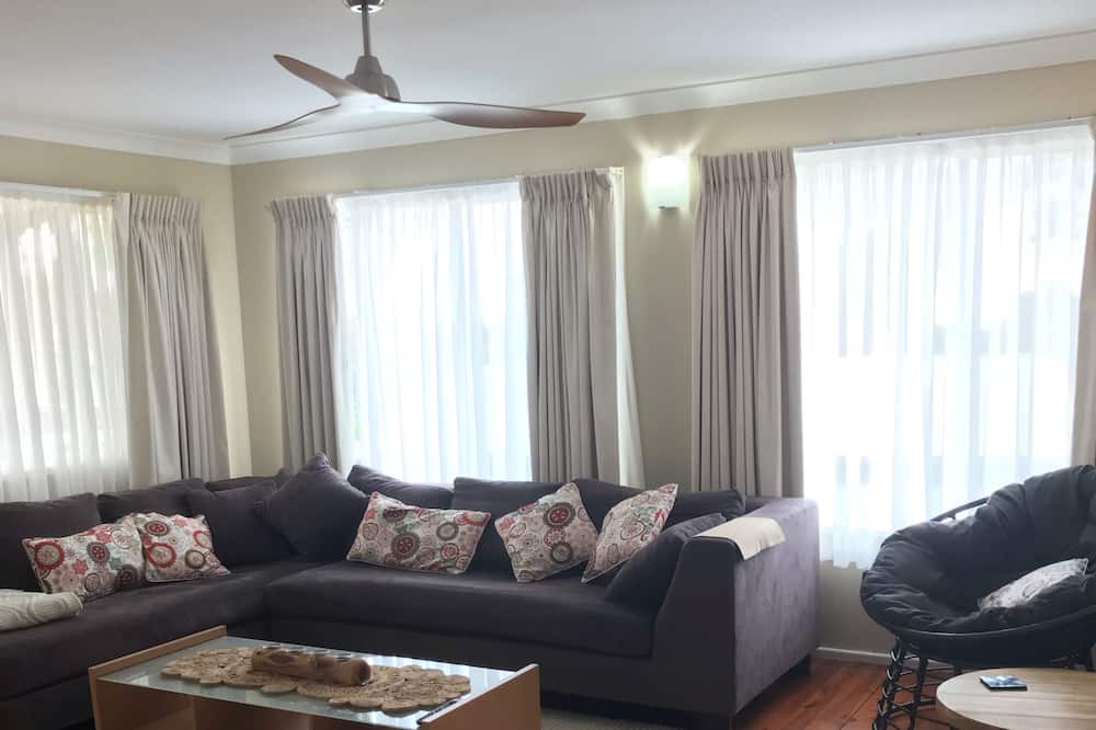 Photo of Livingroom in Moruya Heads
