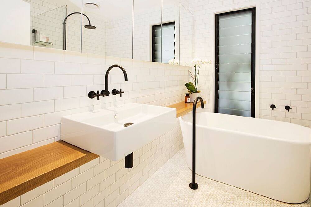 Photo of Bathroom in Avalon Beach
