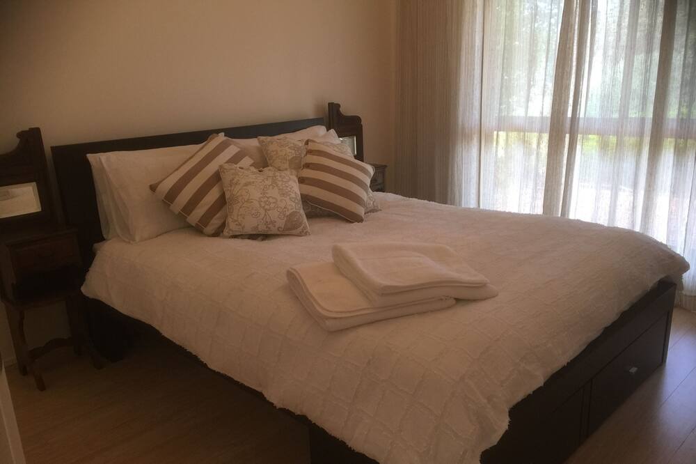 Photo of Bedroom in Coronet Bay