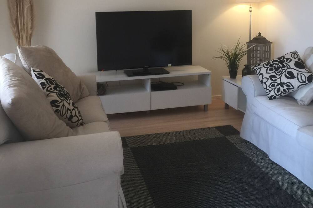 Photo of Livingroom in Coronet Bay