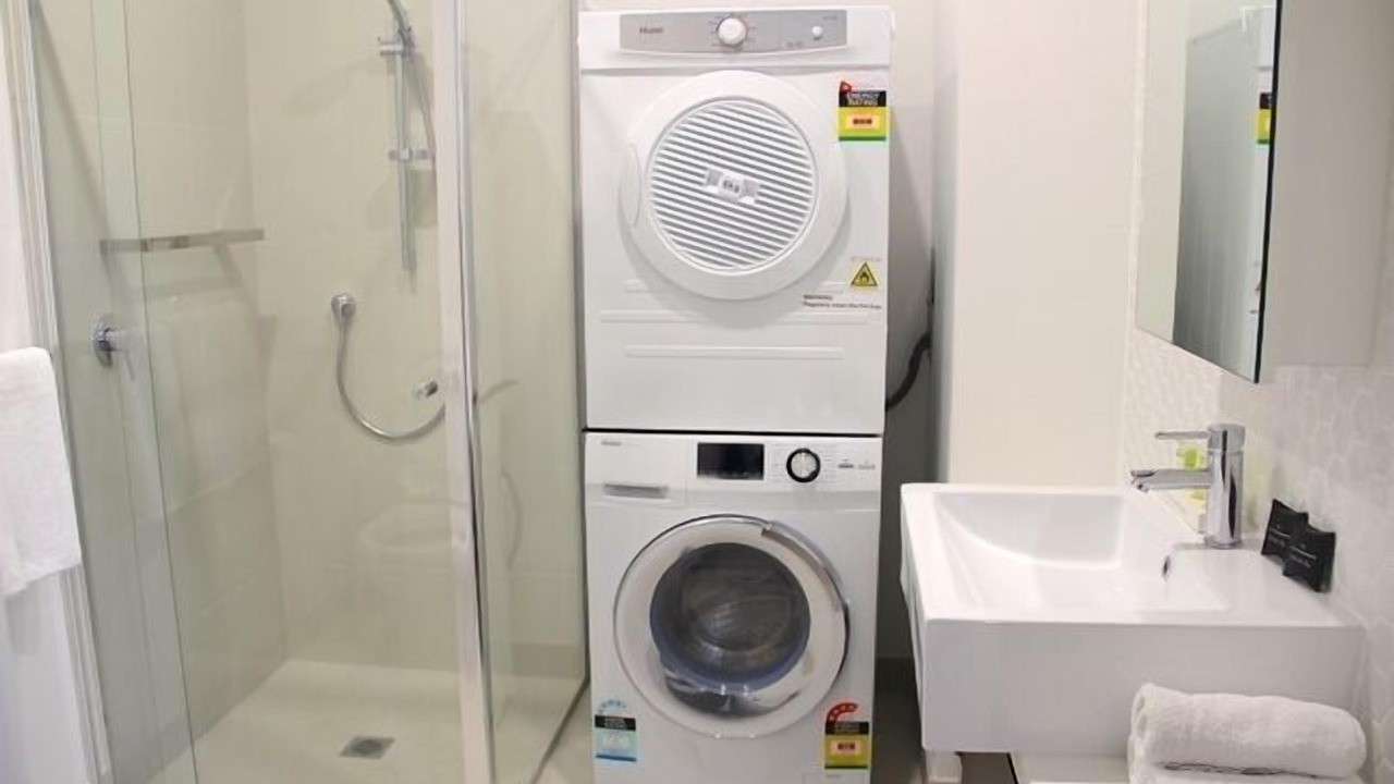 Photo of Others in Mont Albert