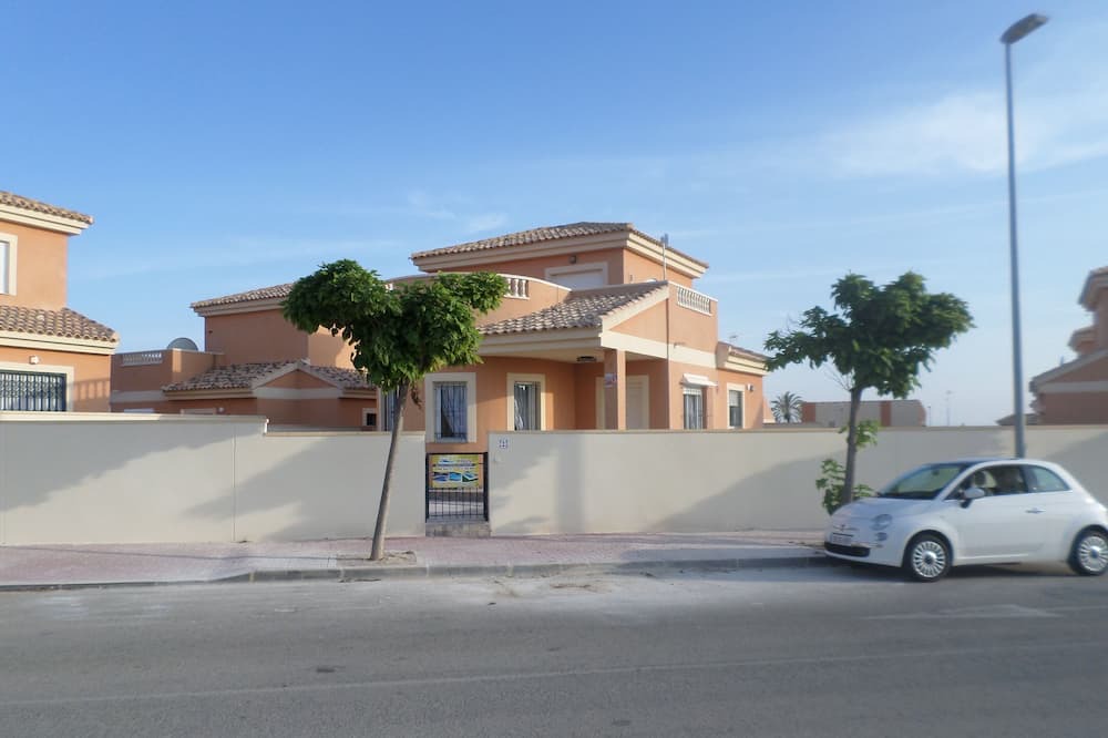 Photo of Outdoor in Sucina