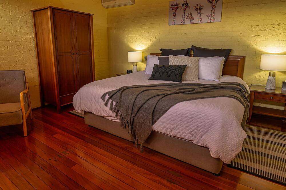 Photo of Bedroom in Gloucester