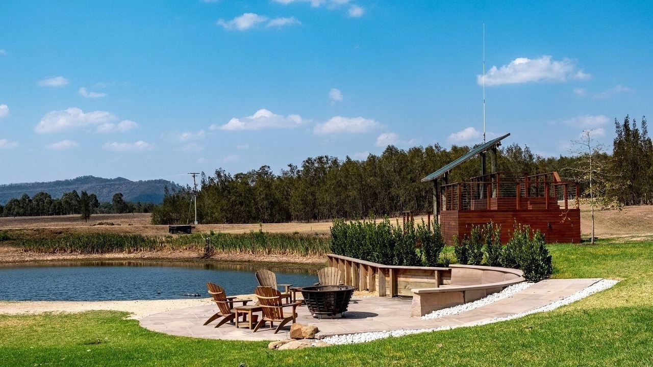 Photo of Outdoor in Broke