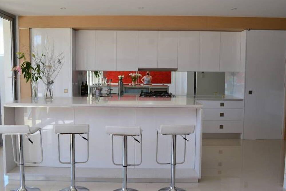 Photo of Kitchen in Glenelg North