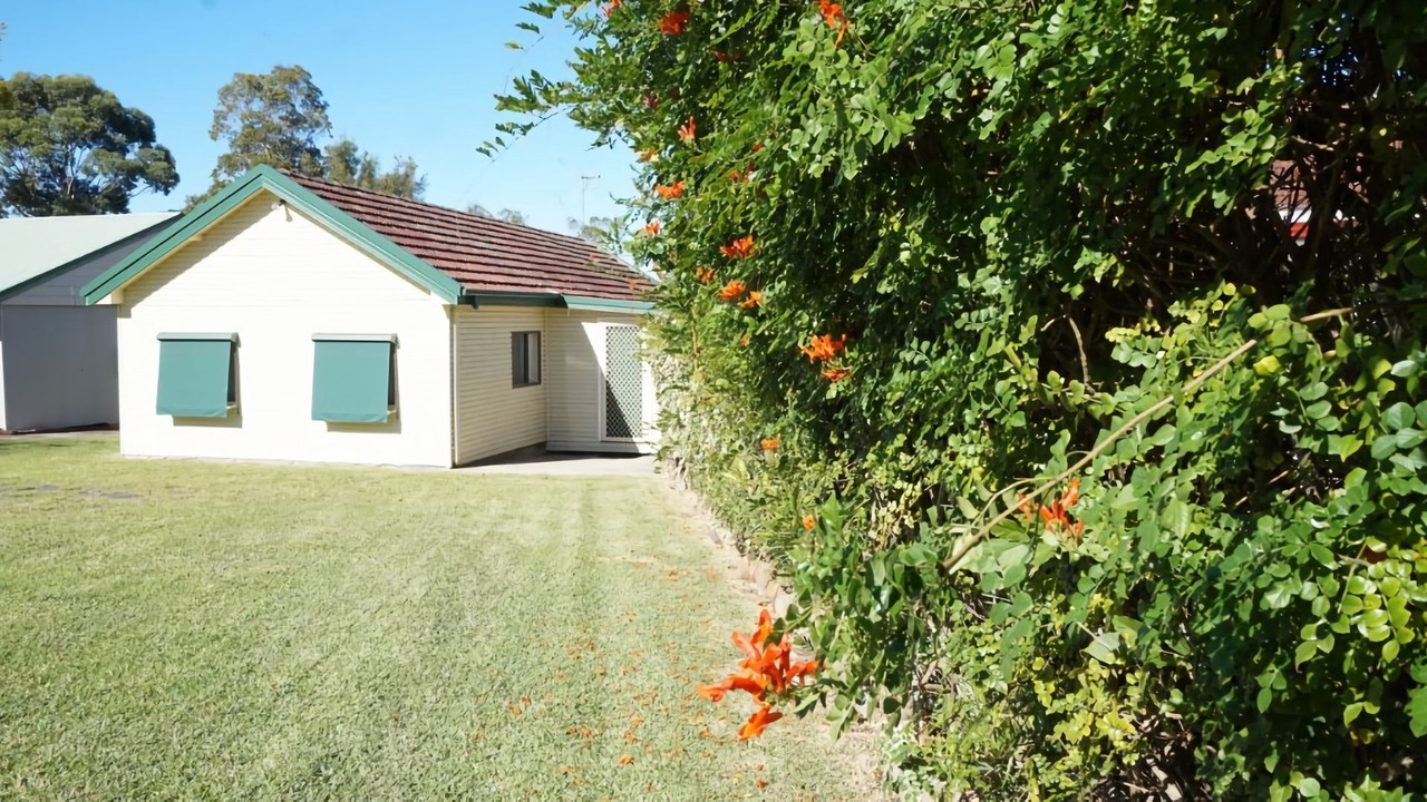 Photo of Outdoor in Basin View