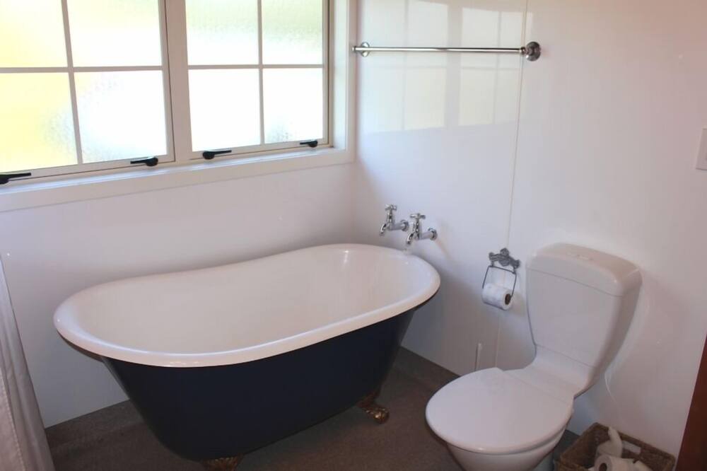 Photo of Others in Tuateawa